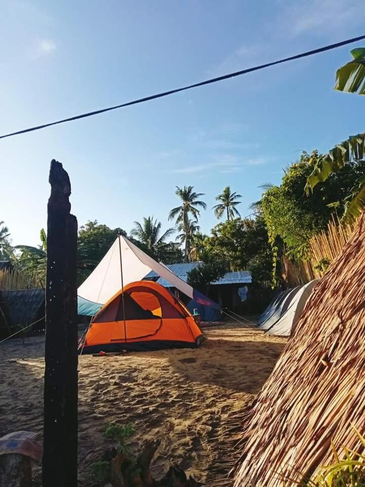 Bucana Kamp Payapa Beachfront El Nido Luaran gambar